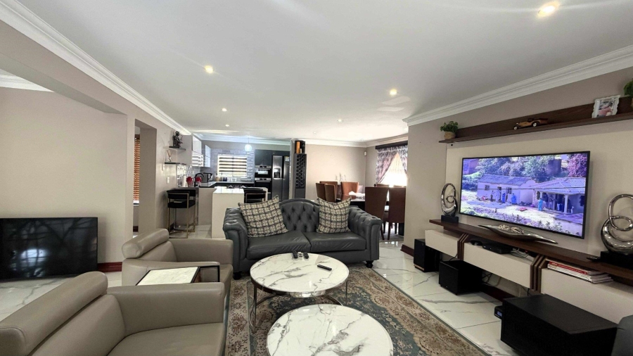 4 Bedroom Property for Sale in Amberfield Ridge Gauteng