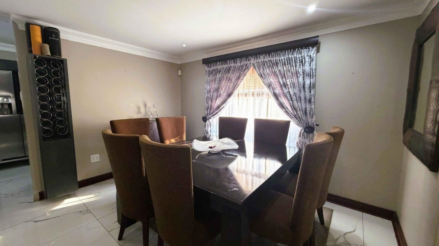 4 Bedroom Property for Sale in Amberfield Ridge Gauteng