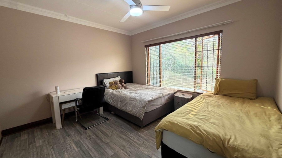 4 Bedroom Property for Sale in Amberfield Ridge Gauteng