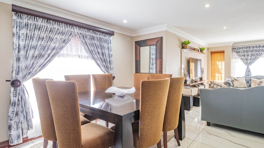 4 Bedroom Property for Sale in Amberfield Ridge Gauteng