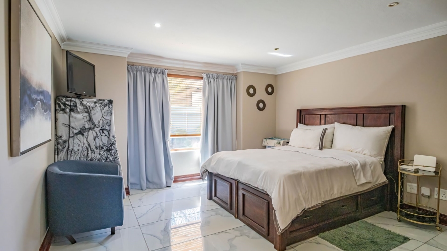 4 Bedroom Property for Sale in Amberfield Ridge Gauteng