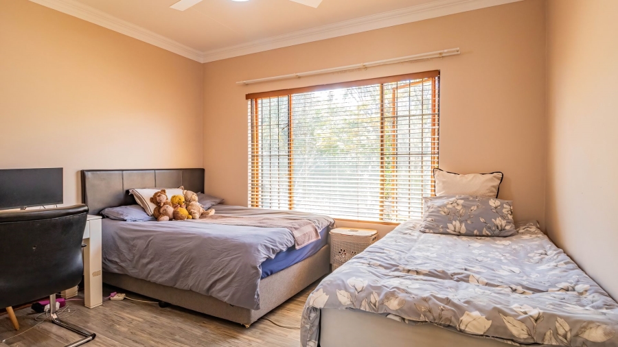 4 Bedroom Property for Sale in Amberfield Ridge Gauteng