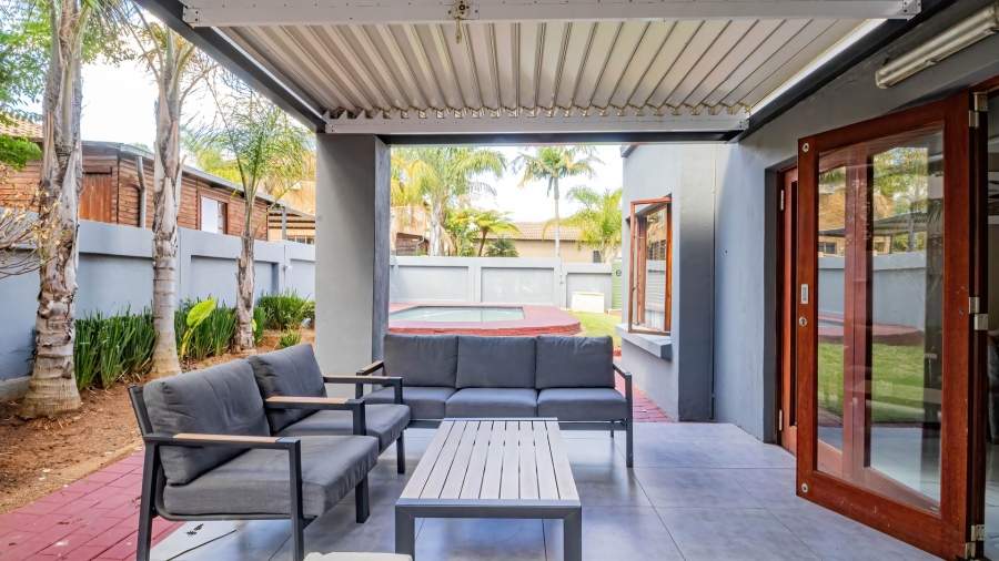 4 Bedroom Property for Sale in Amberfield Ridge Gauteng