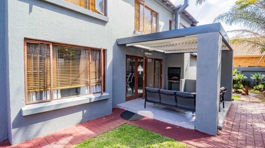 4 Bedroom Property for Sale in Amberfield Ridge Gauteng