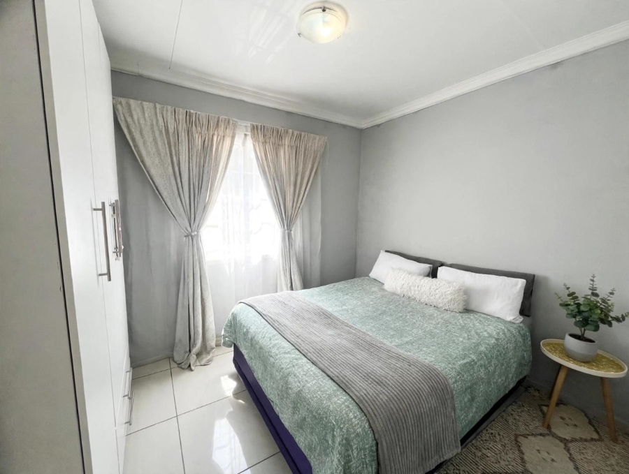 2 Bedroom Property for Sale in South Hills Gauteng