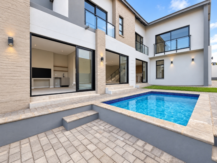4 Bedroom Property for Sale in Fountainbrook Estate Gauteng