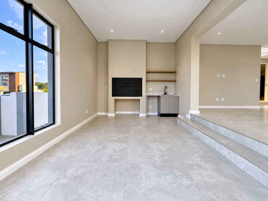 4 Bedroom Property for Sale in Fountainbrook Estate Gauteng