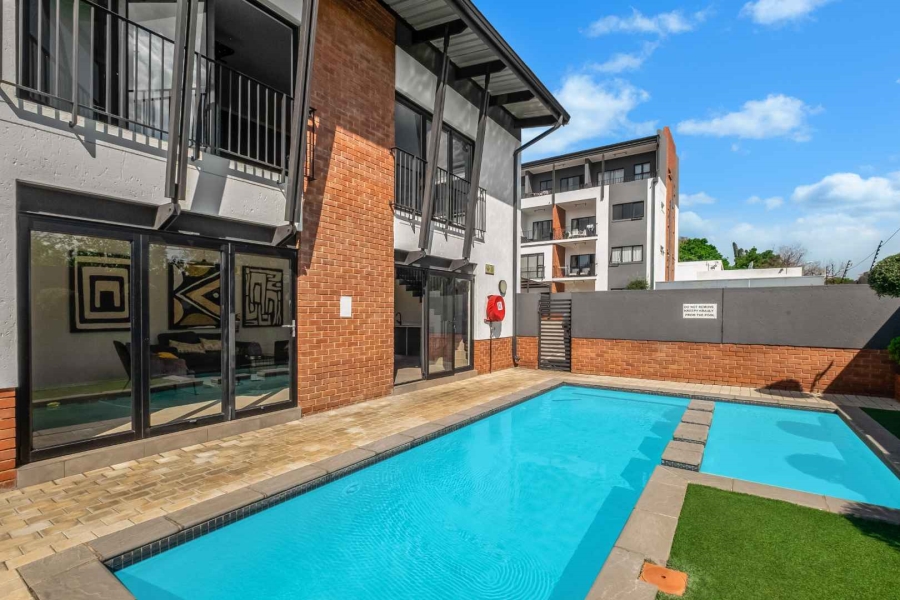 2 Bedroom Property for Sale in Bryanston Gauteng