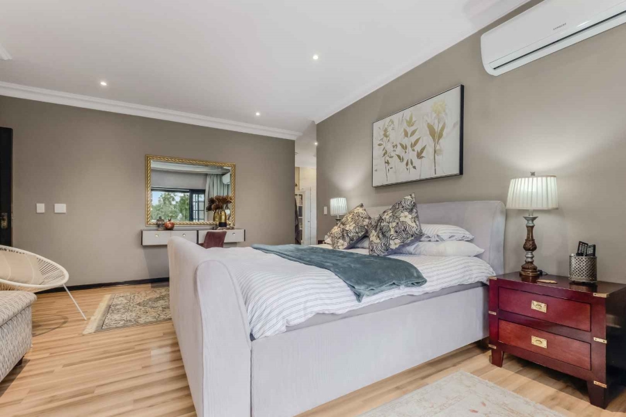 To Let 5 Bedroom Property for Rent in Lonehill Gauteng