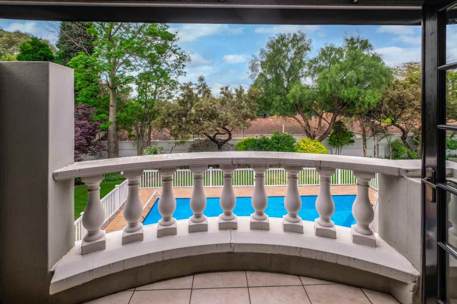 To Let 5 Bedroom Property for Rent in Lonehill Gauteng
