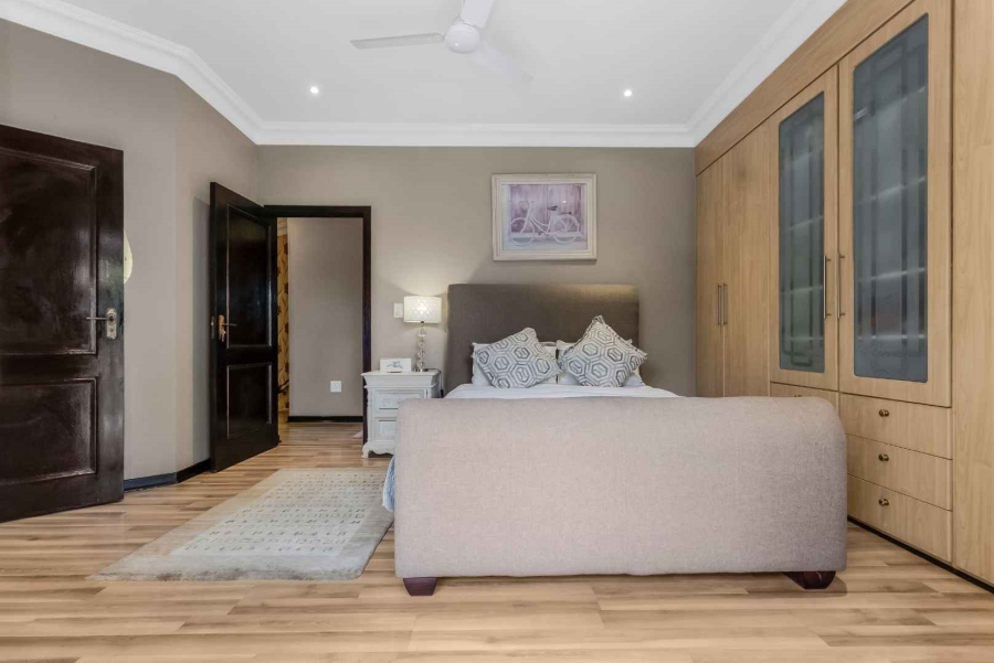 To Let 5 Bedroom Property for Rent in Lonehill Gauteng