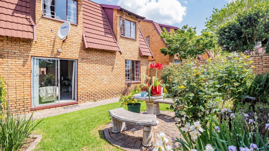 3 Bedroom Property for Sale in Boskruin Gauteng