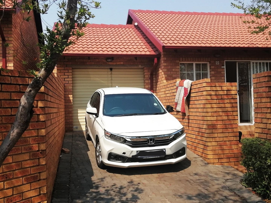 2 Bedroom Property for Sale in Centurion Central Gauteng