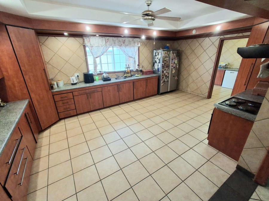 4 Bedroom Property for Sale in Zandfontein AH Gauteng