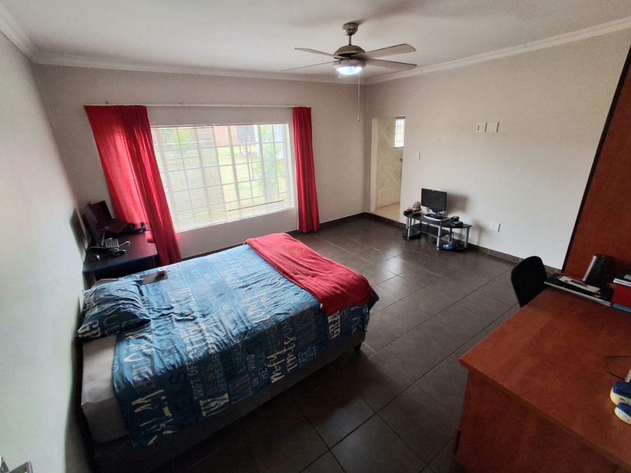 4 Bedroom Property for Sale in Zandfontein AH Gauteng