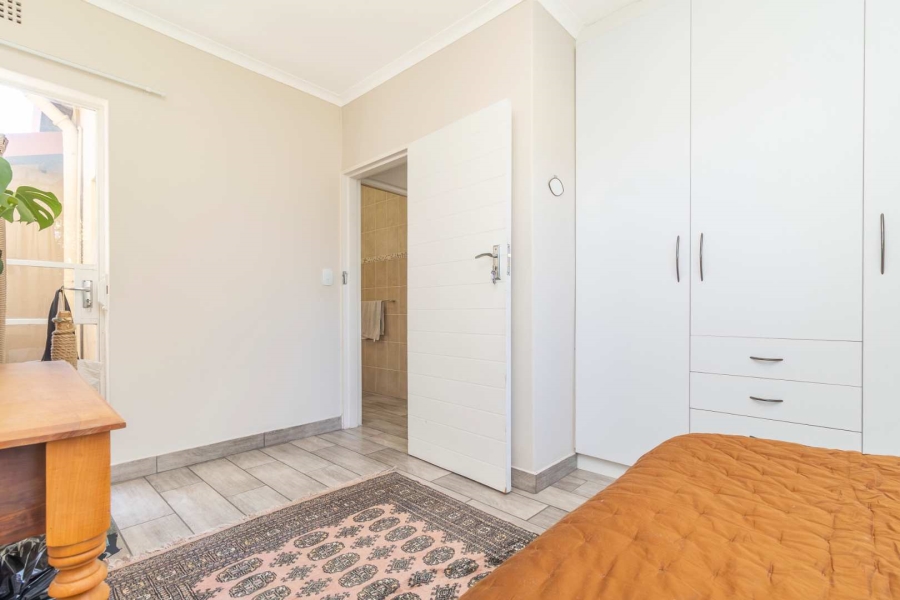 2 Bedroom Property for Sale in Gallo Manor Gauteng