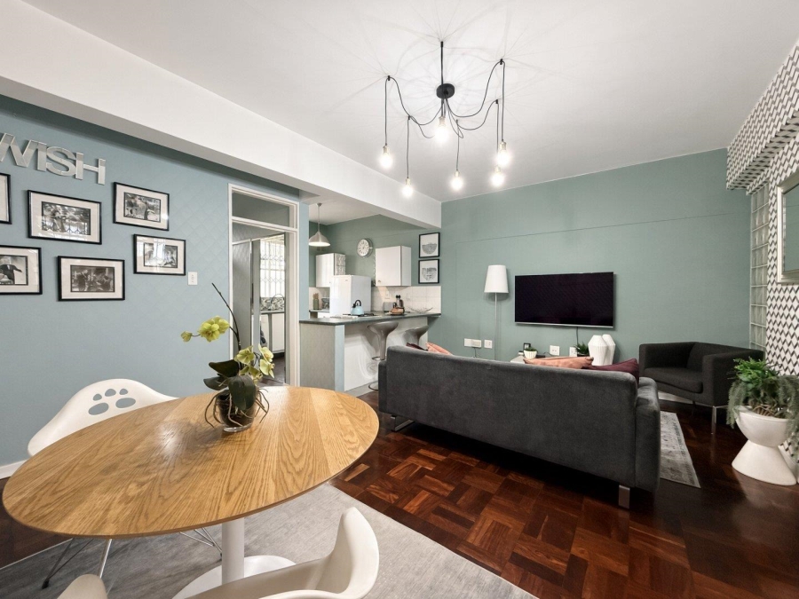 1 Bedroom Property for Sale in Rosebank Gauteng