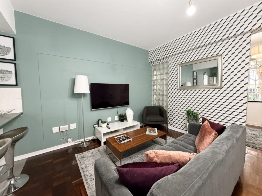 1 Bedroom Property for Sale in Rosebank Gauteng