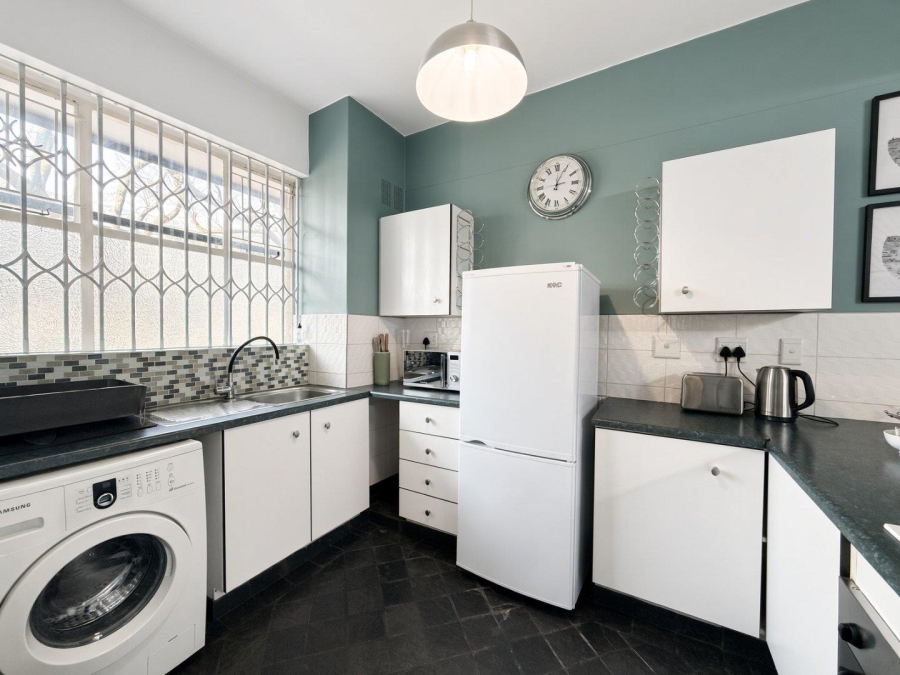 1 Bedroom Property for Sale in Rosebank Gauteng