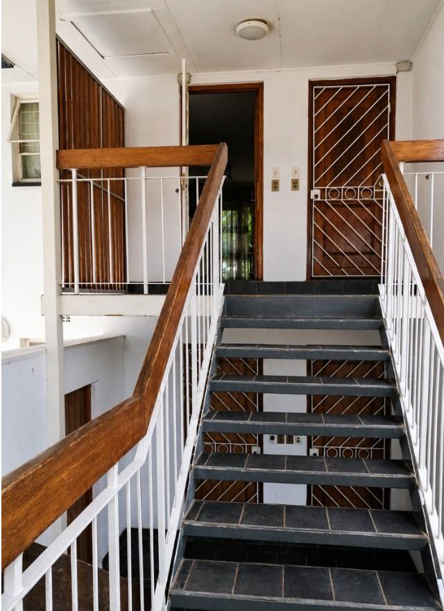 To Let 1 Bedroom Property for Rent in Corlett Gardens Gauteng
