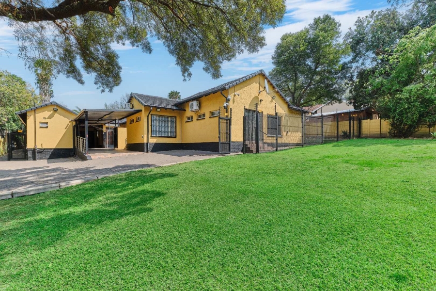 4 Bedroom Property for Sale in Olivedale Gauteng
