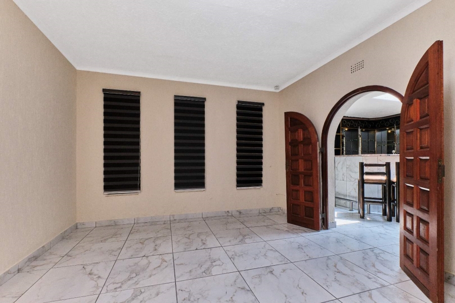4 Bedroom Property for Sale in Olivedale Gauteng