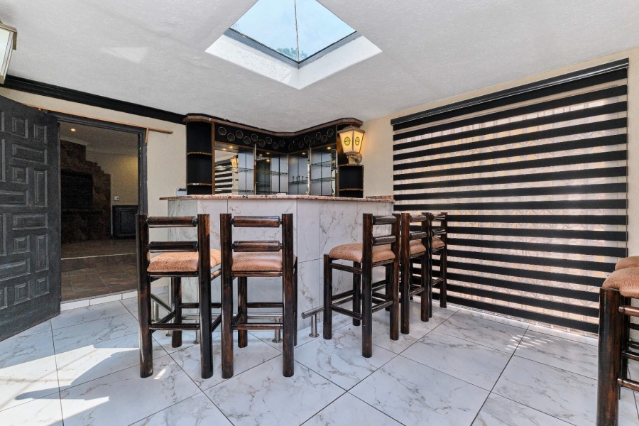 4 Bedroom Property for Sale in Olivedale Gauteng
