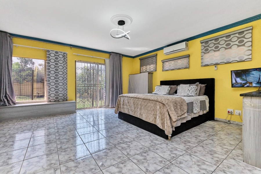 4 Bedroom Property for Sale in Olivedale Gauteng