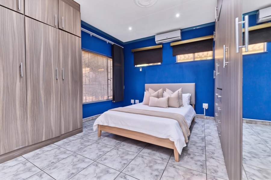 4 Bedroom Property for Sale in Olivedale Gauteng