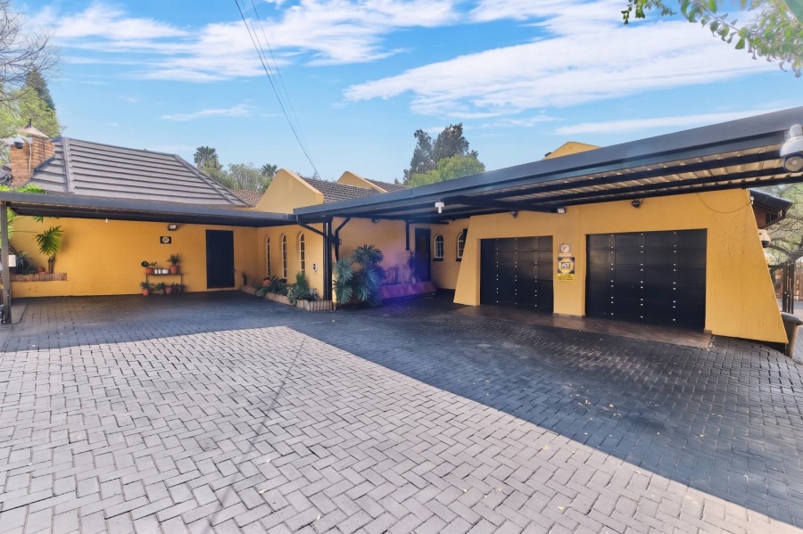 4 Bedroom Property for Sale in Olivedale Gauteng