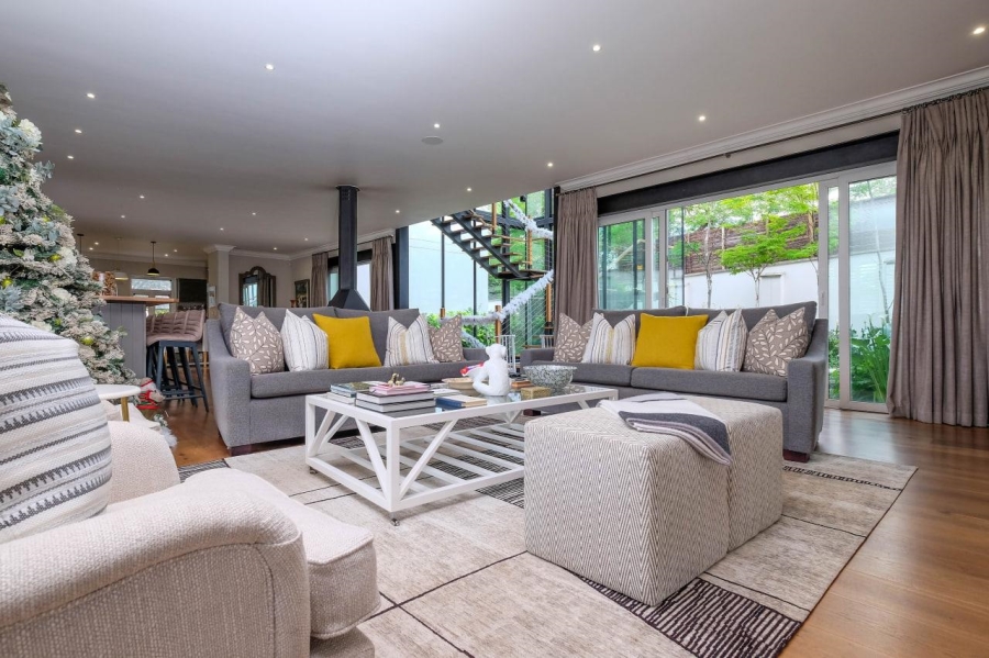 5 Bedroom Property for Sale in Bryanston Gauteng