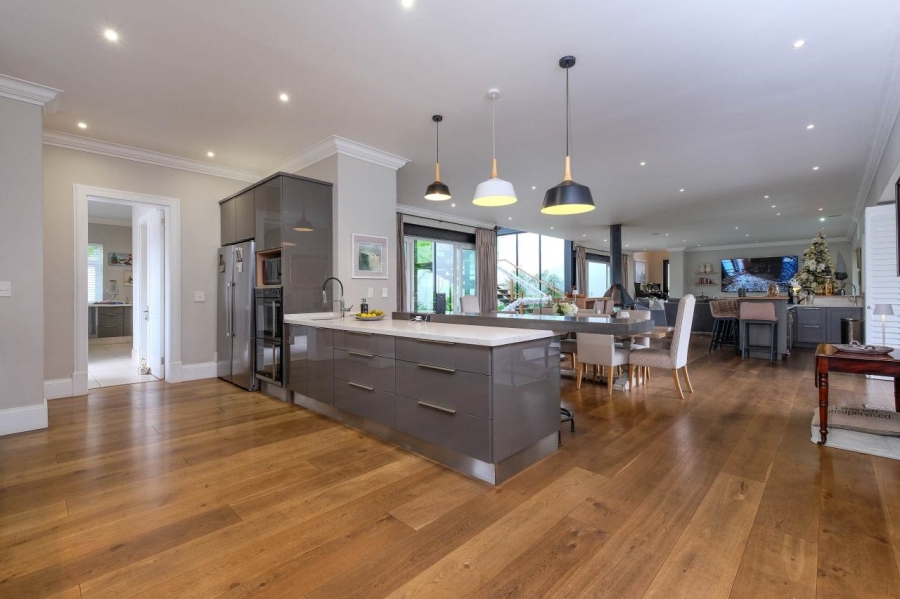 5 Bedroom Property for Sale in Bryanston Gauteng