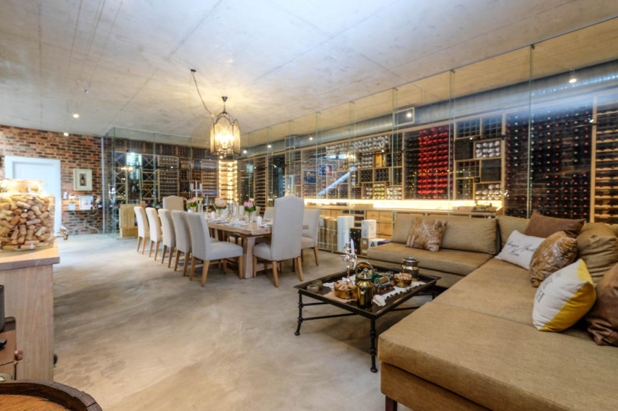 5 Bedroom Property for Sale in Bryanston Gauteng