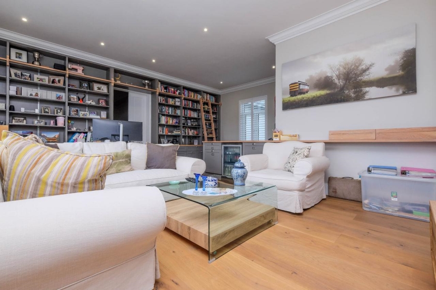5 Bedroom Property for Sale in Bryanston Gauteng