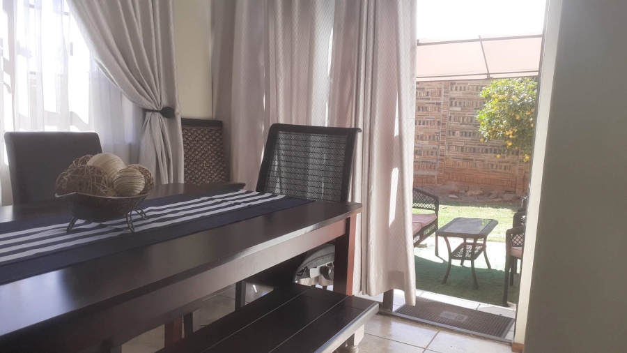 3 Bedroom Property for Sale in Albertsdal Gauteng