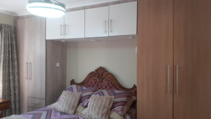 3 Bedroom Property for Sale in Albertsdal Gauteng