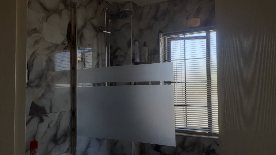 3 Bedroom Property for Sale in Albertsdal Gauteng