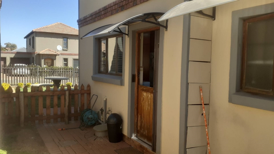 3 Bedroom Property for Sale in Albertsdal Gauteng