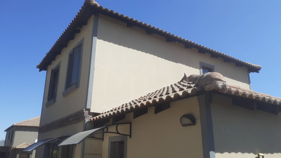 3 Bedroom Property for Sale in Albertsdal Gauteng