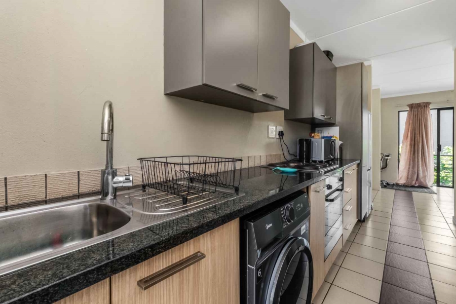 1 Bedroom Property for Sale in Fourways Gauteng