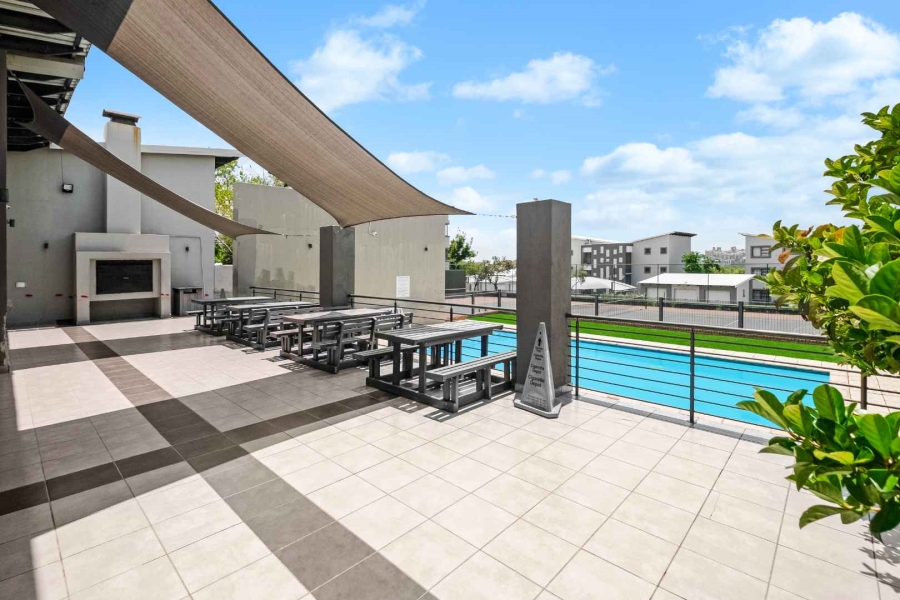 1 Bedroom Property for Sale in Fourways Gauteng