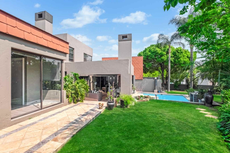 4 Bedroom Property for Sale in Fourways Gardens Gauteng