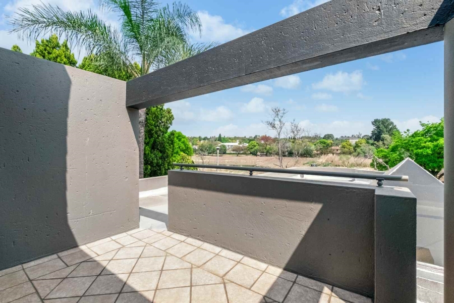 4 Bedroom Property for Sale in Fourways Gardens Gauteng