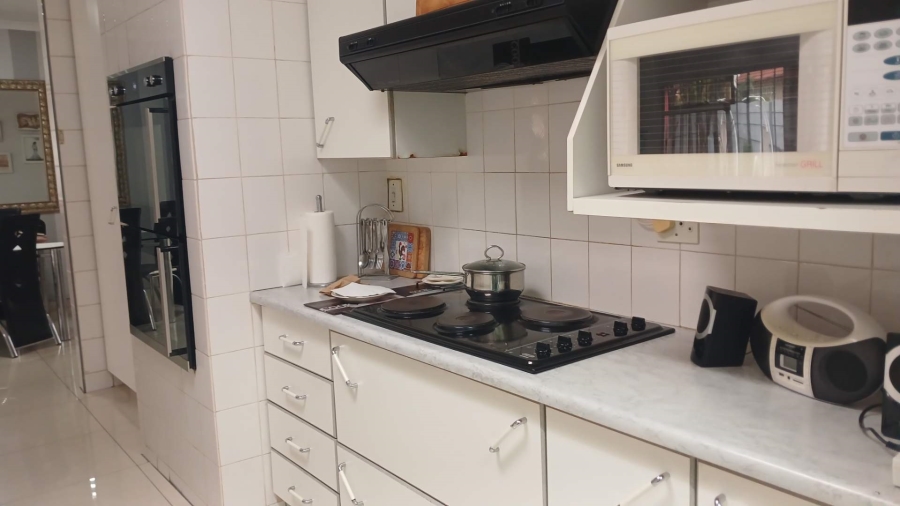 3 Bedroom Property for Sale in Freeway Park Gauteng