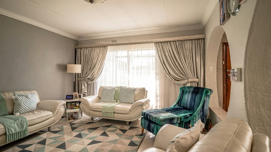 3 Bedroom Property for Sale in Freeway Park Gauteng
