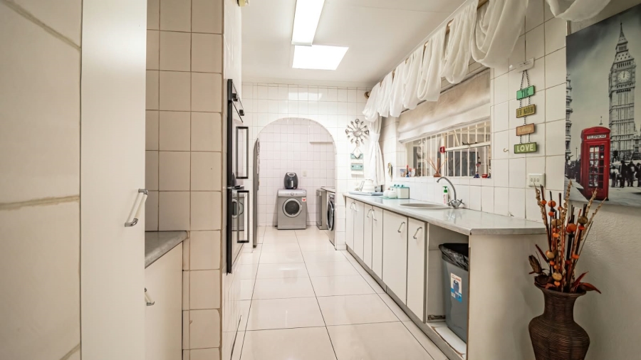 3 Bedroom Property for Sale in Freeway Park Gauteng
