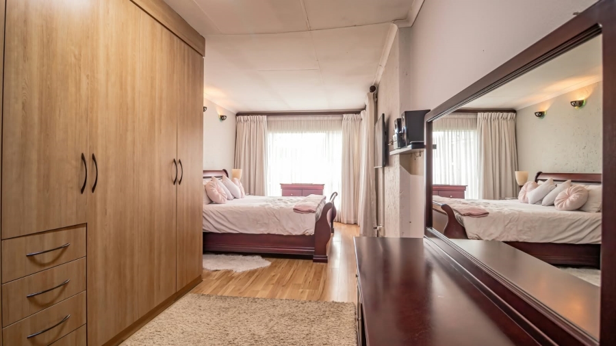 3 Bedroom Property for Sale in Freeway Park Gauteng