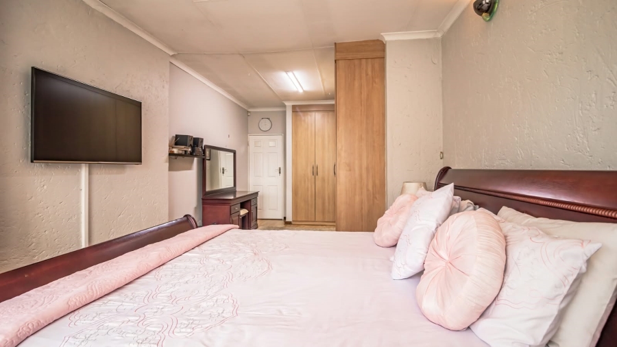 3 Bedroom Property for Sale in Freeway Park Gauteng