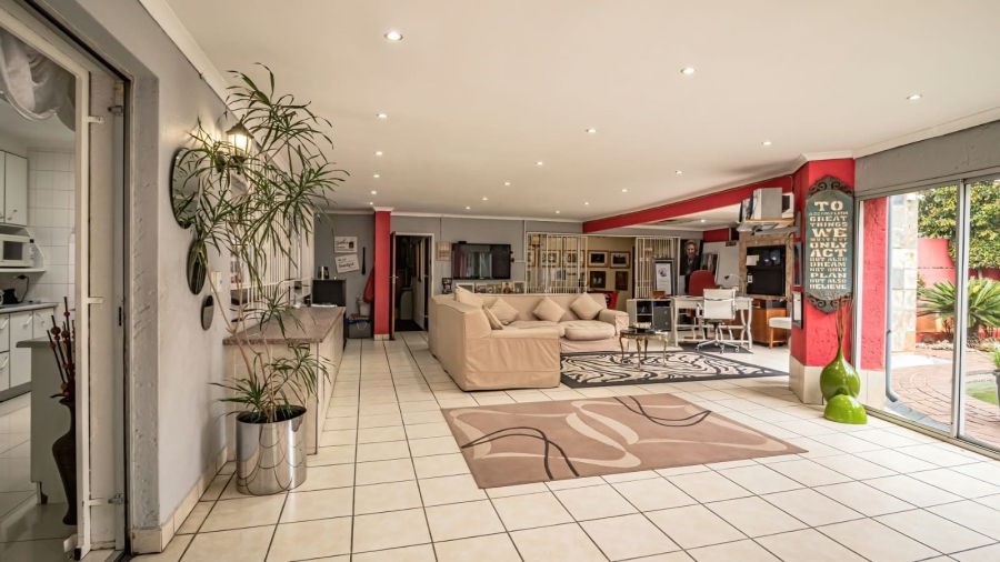 3 Bedroom Property for Sale in Freeway Park Gauteng