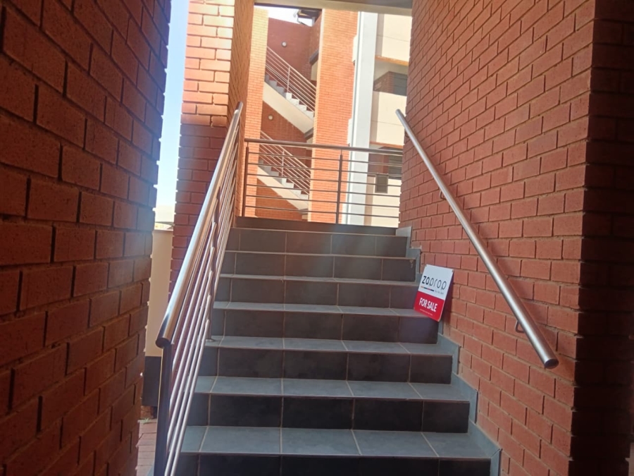 3 Bedroom Property for Sale in Eveleigh Gauteng